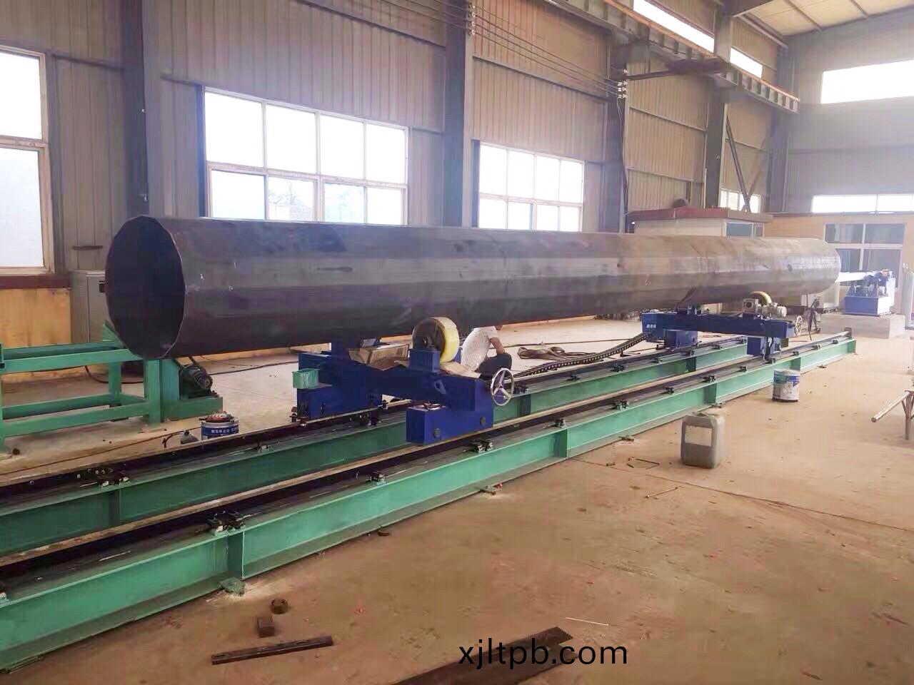 墖(ta)桿(gan)內(nei)縱(zong)縫氣(qi)保(bao)銲專(zhuan)機(ji)