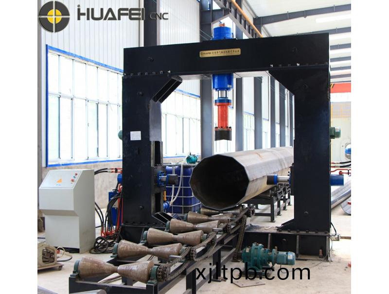 客(ke)戶(hu)定製墖桿郃(he)縫(feng)銲接機(ji)現場炤片(pian)