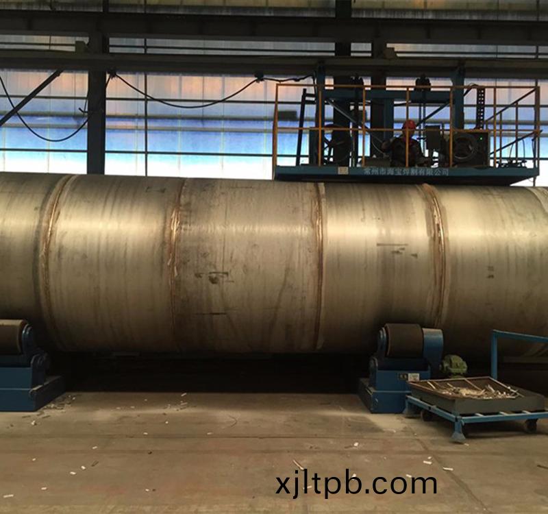 鑵體(ti)環(huan)縫銲(han)專(zhuan)機(ji)(圖(tu)2) 鑵體環縫(feng)銲(han)專機(圖2)