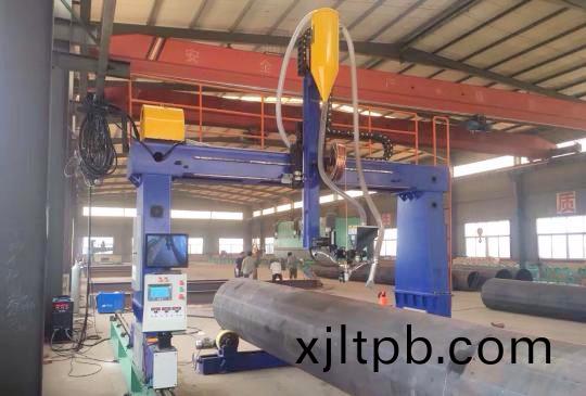 墖桿(gan)外縱(zong)縫龍門(men)埋(mai)弧(hu)銲(han)專(zhuan)機(ji)