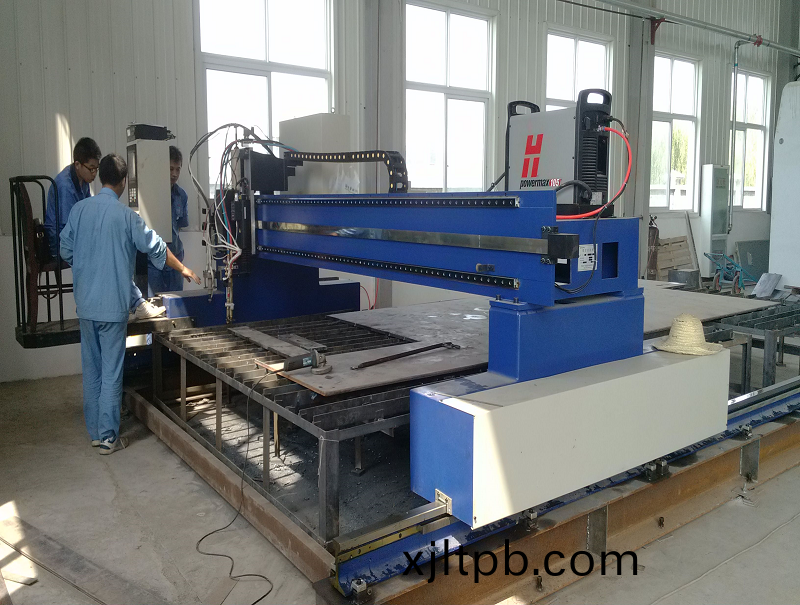 龍門切(qie)割機(ji) 龍(long)門切割機