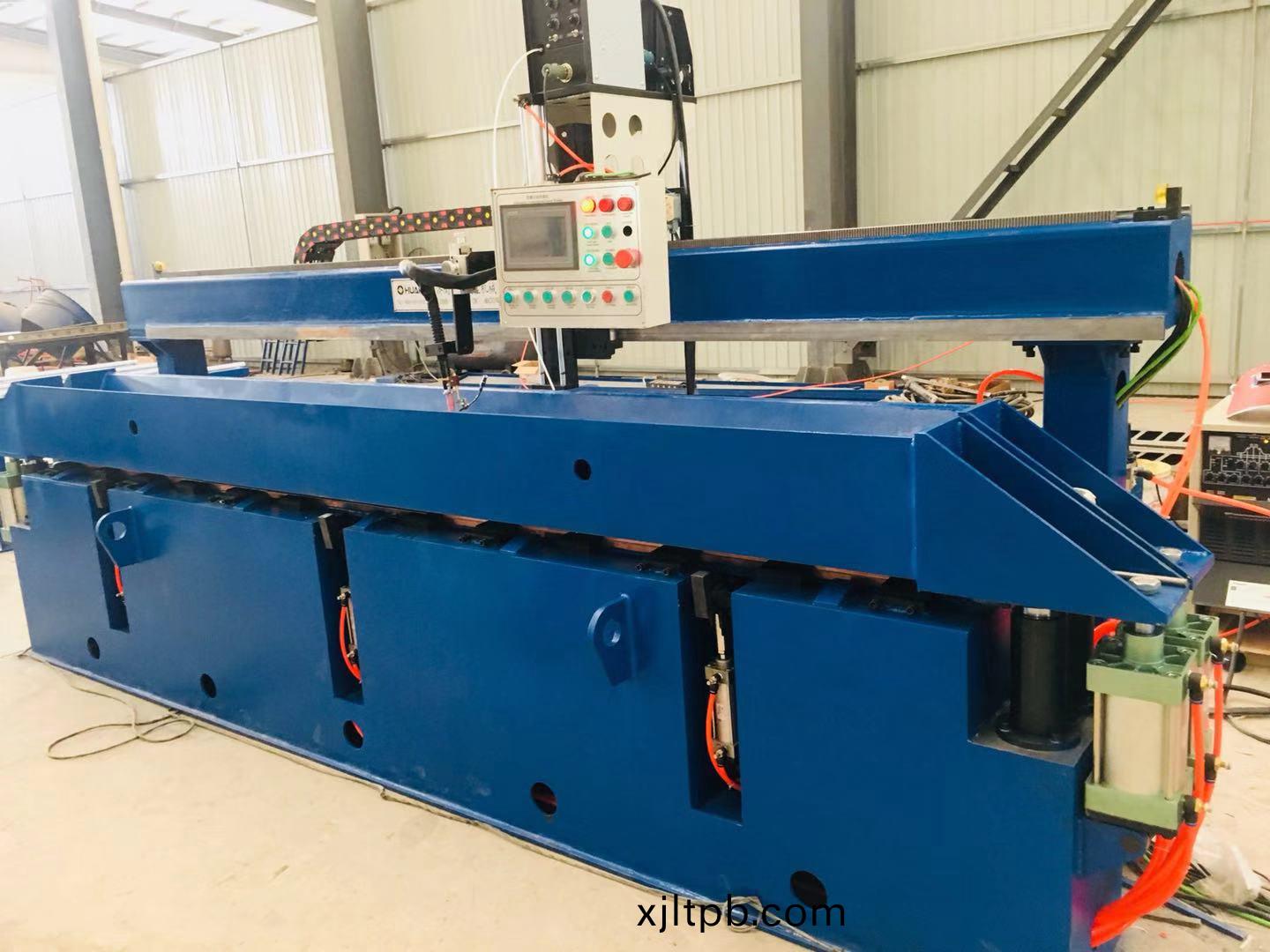 拼版銲(han)接機(ji)