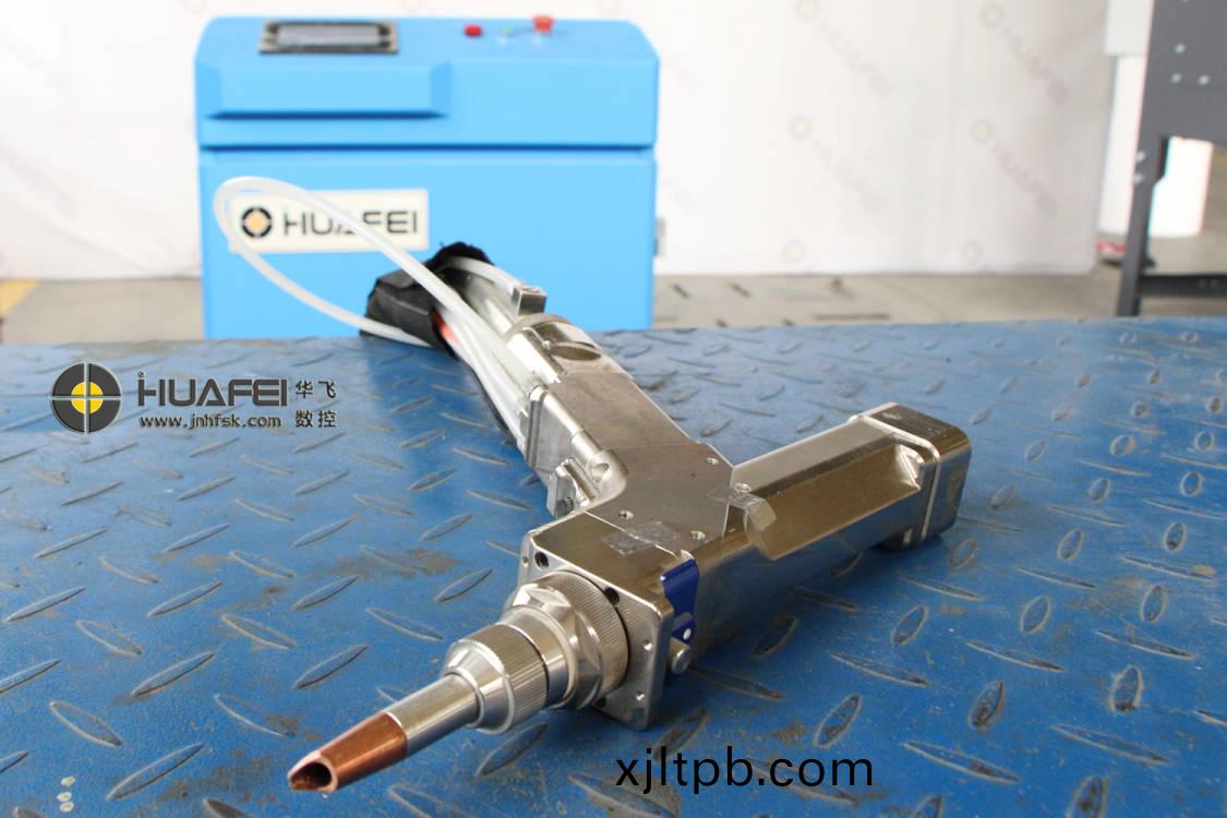 1500W手(shou)持激光(guang)銲接機(ji)(圖(tu)2)